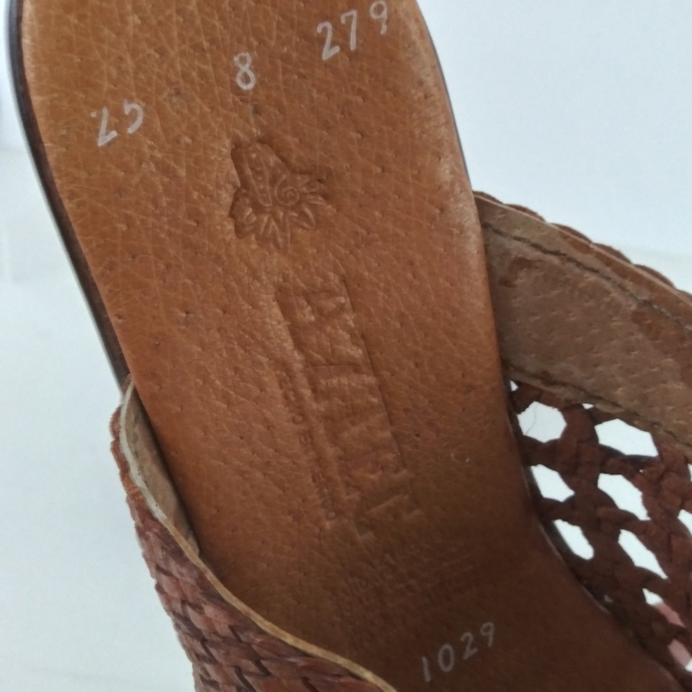 Aztec brown tan woven sandals women size 8 - Picture 6 of 8